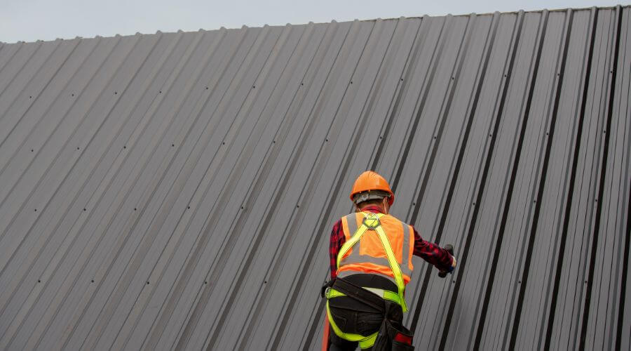 Professional metal roof installation services in Elmwood, TN